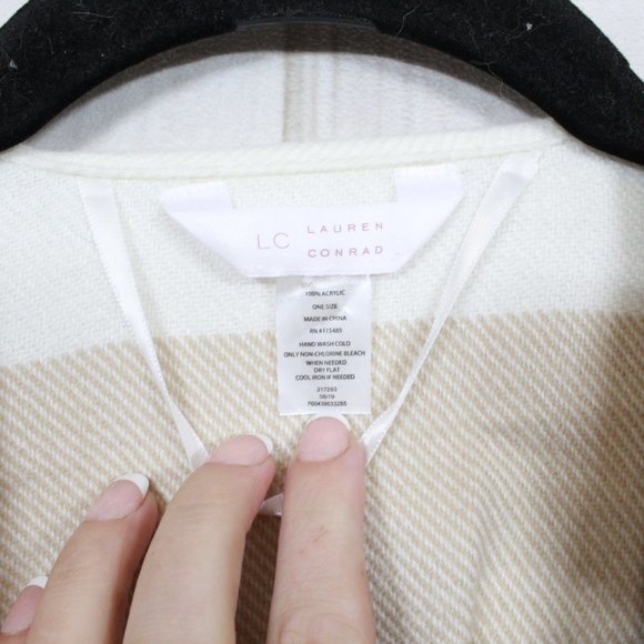 LC Lauren Condrad Multicolor Fringed Woven Plaid Cardigan Shawl Size OS - Picture 9 of 10